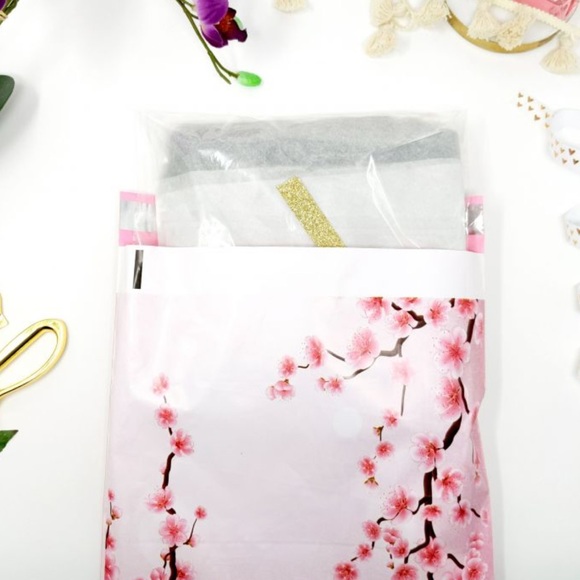 (50) 10 X 13 Cherry Blossoms Flat Poly Mailers - Picture 5 of 6